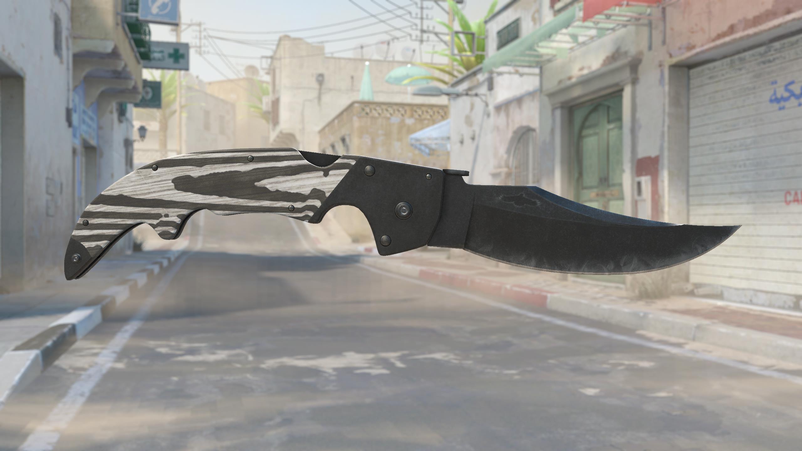 弯刀（★） | 黑色层压板 (久经沙场)